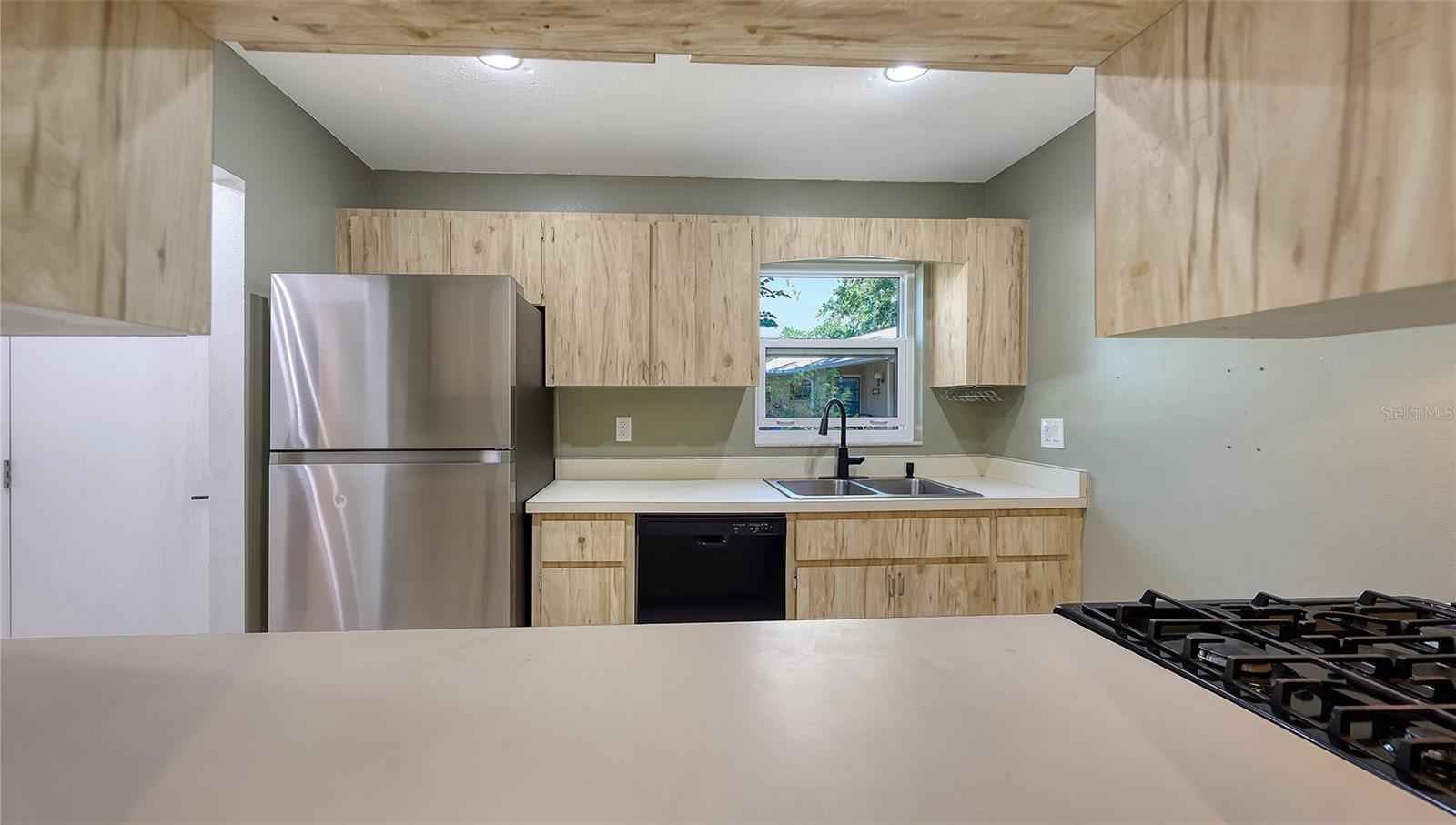 4969 VILLAGE GARDENS DR #52