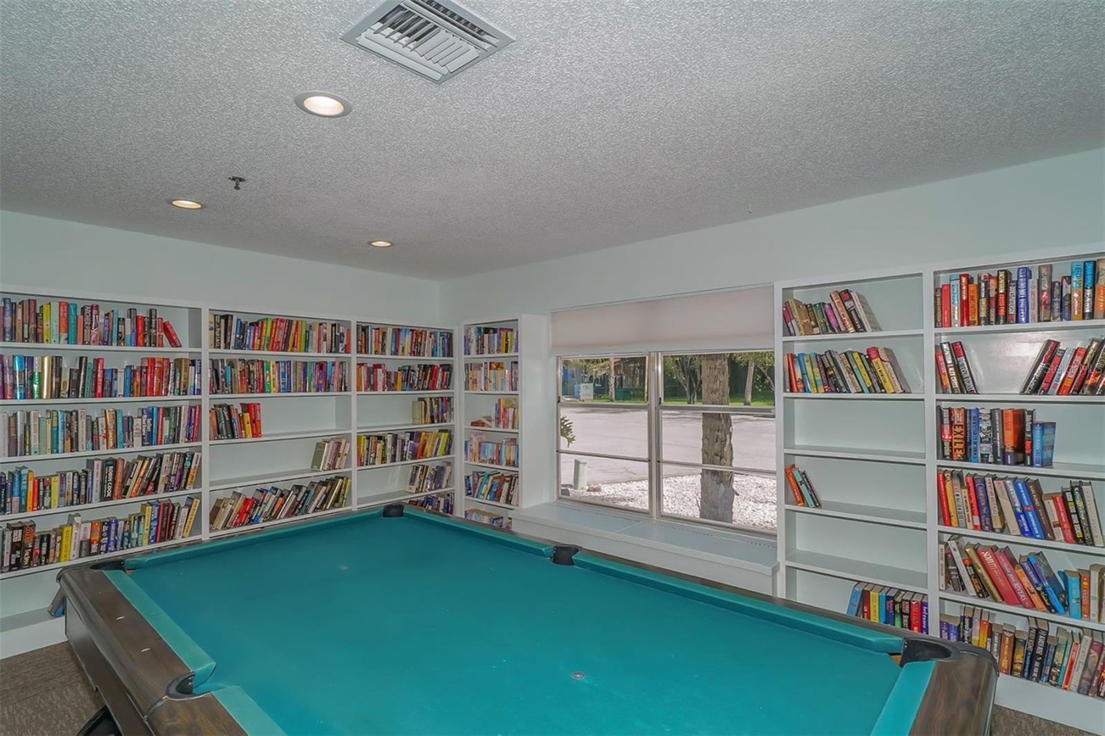 4969 VILLAGE GARDENS DR #52