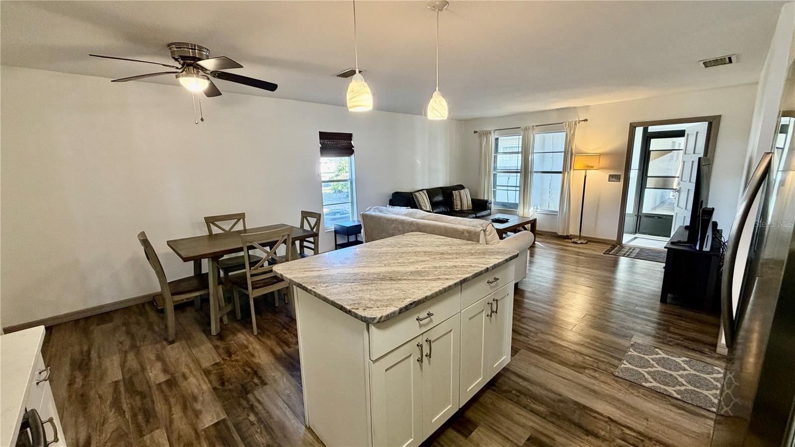 3364 RAMBLEWOOD WAY #12