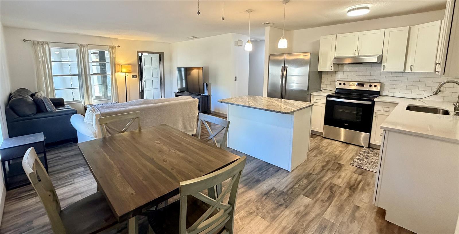 3364 RAMBLEWOOD WAY #12