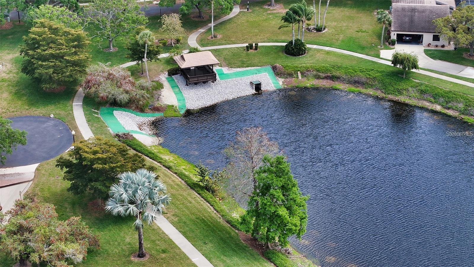 3842 GLEN OAKS MANOR DR