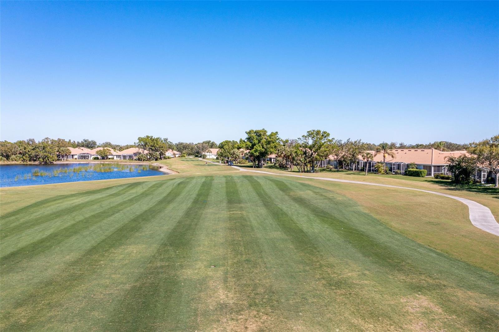 651 BACK NINE DR