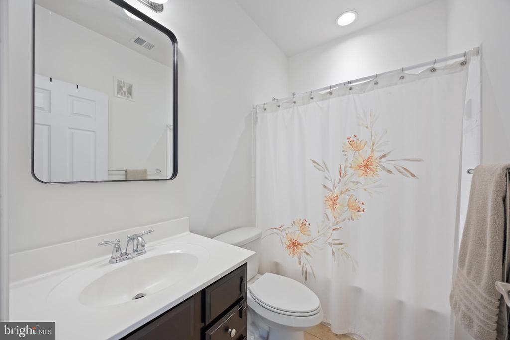 1327 CHESWICK LANE 103