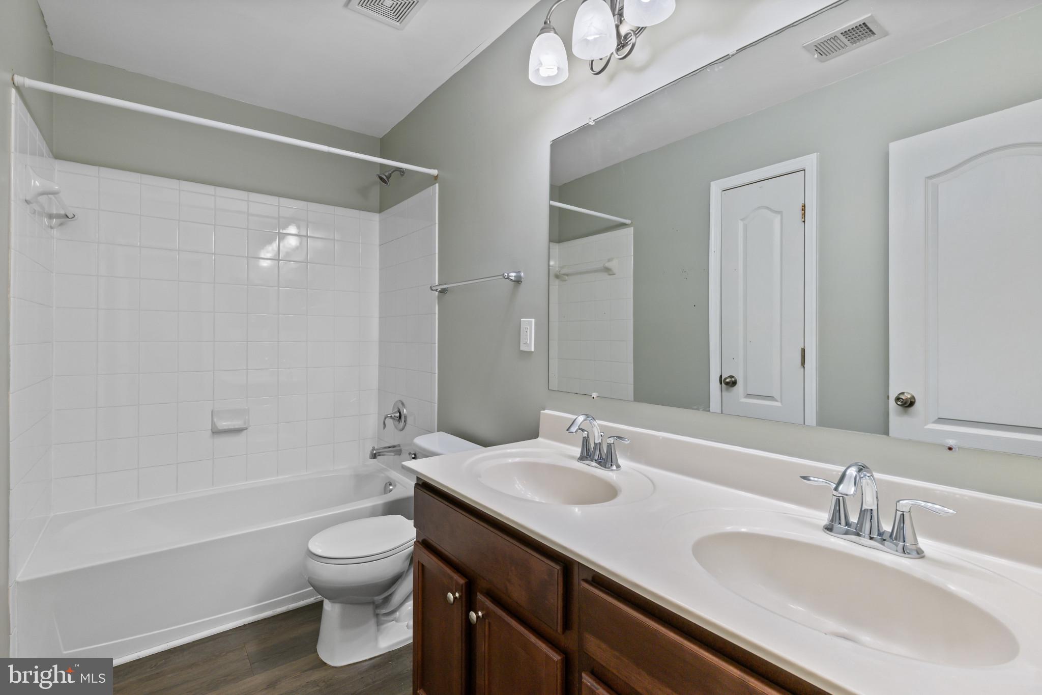 7544 STONEHOUSE RUN DRIVE