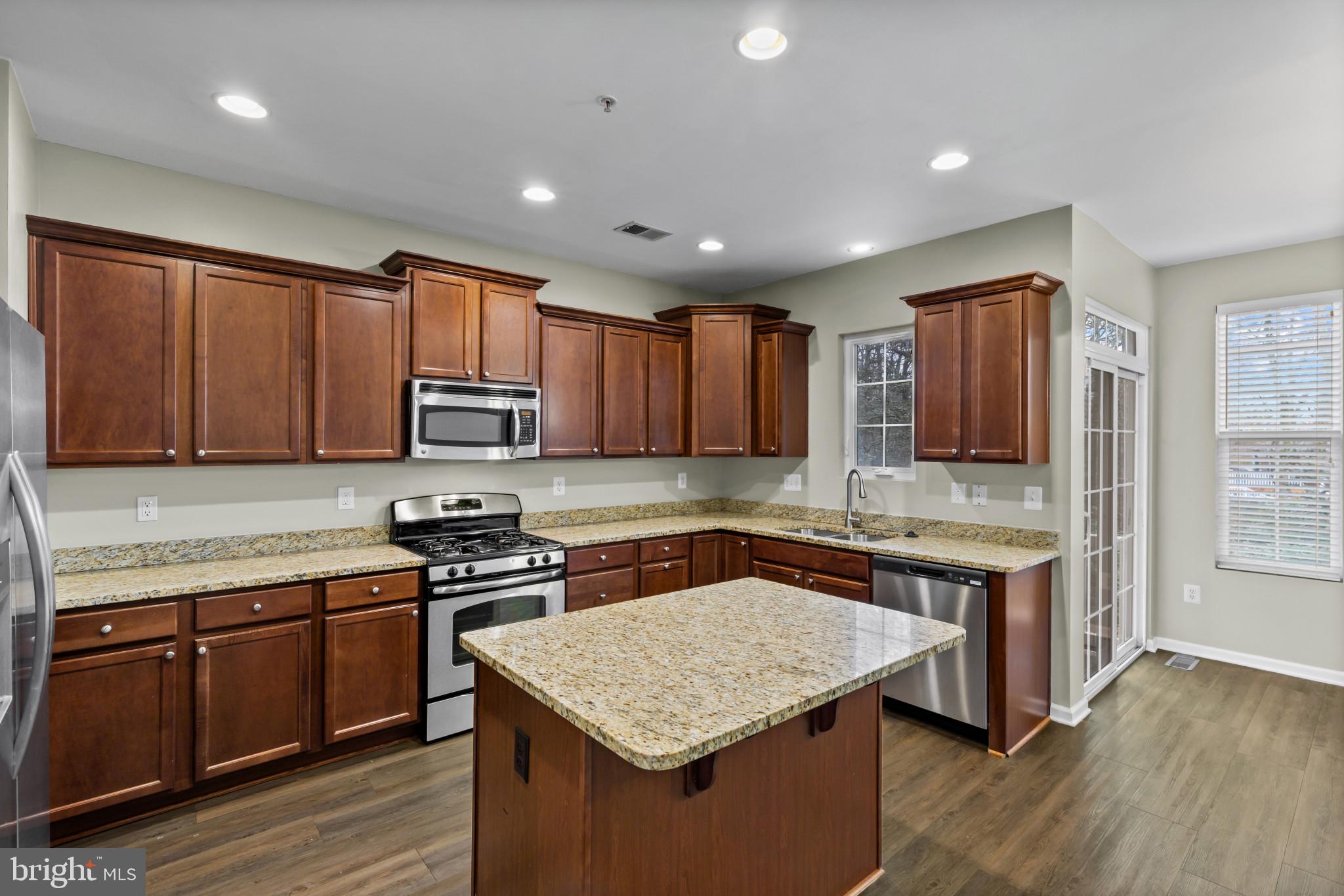 7544 STONEHOUSE RUN DRIVE