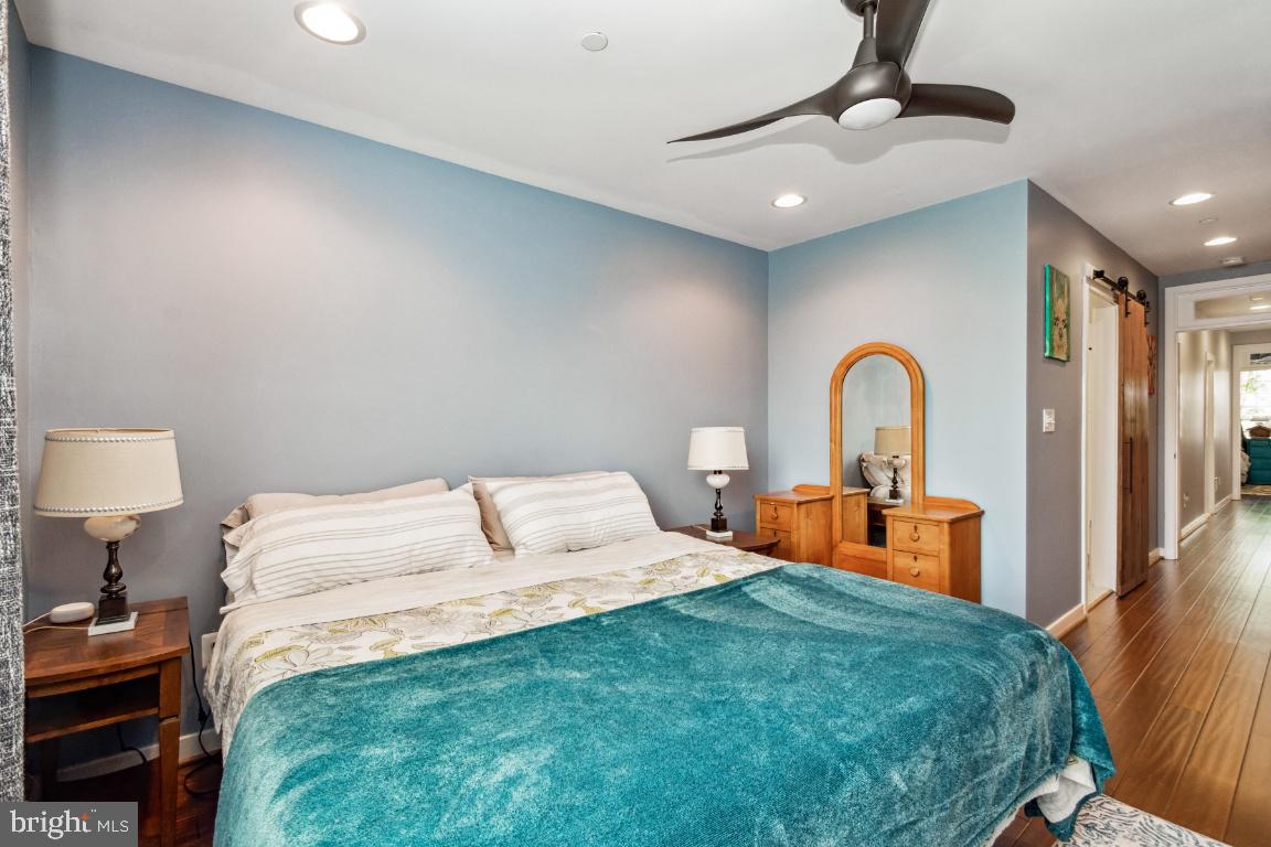 2319 E Fairmount Avenue E