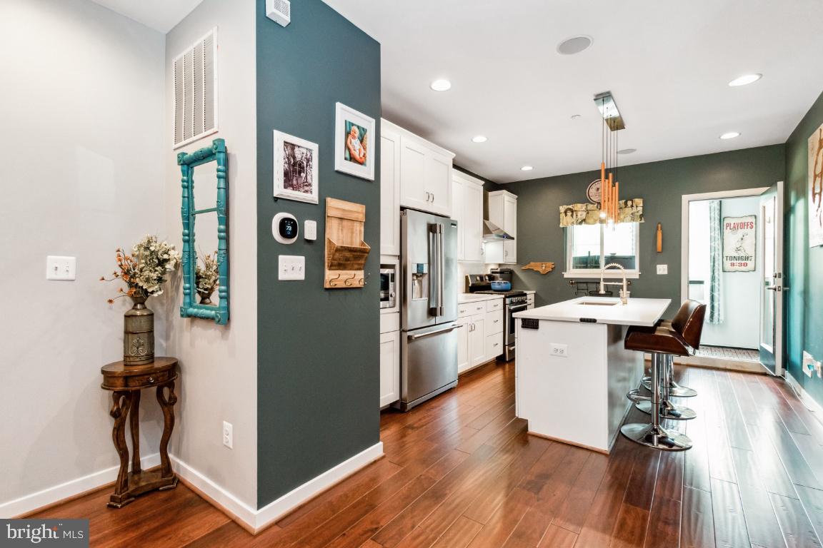 2319 E Fairmount Avenue E