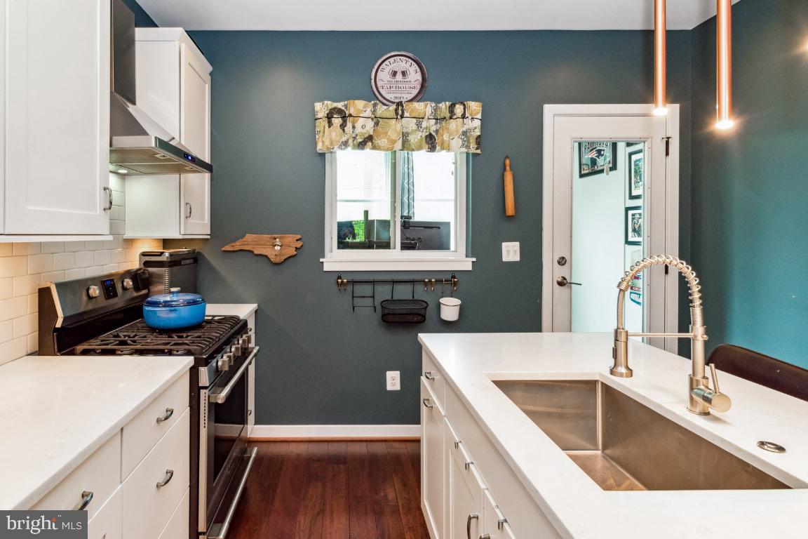 2319 E Fairmount Avenue E