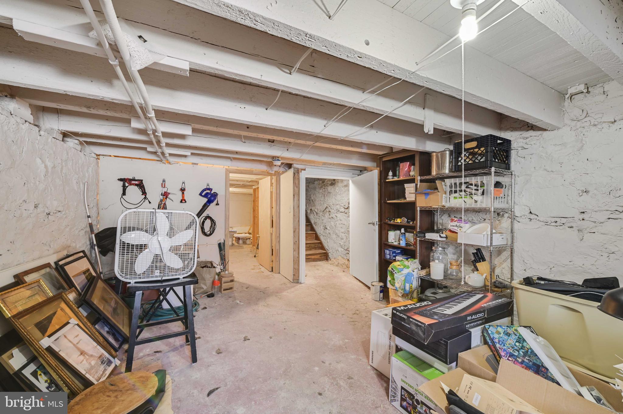 2639 N Howard Street N