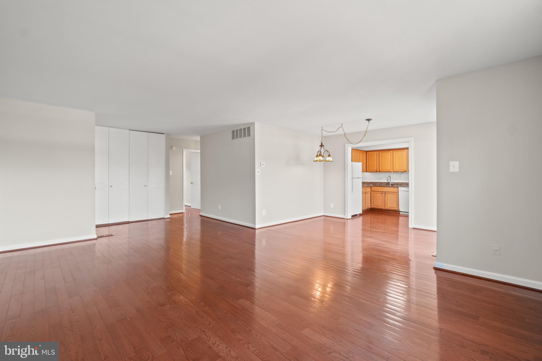 341 Homeland Southway Unit: 3A