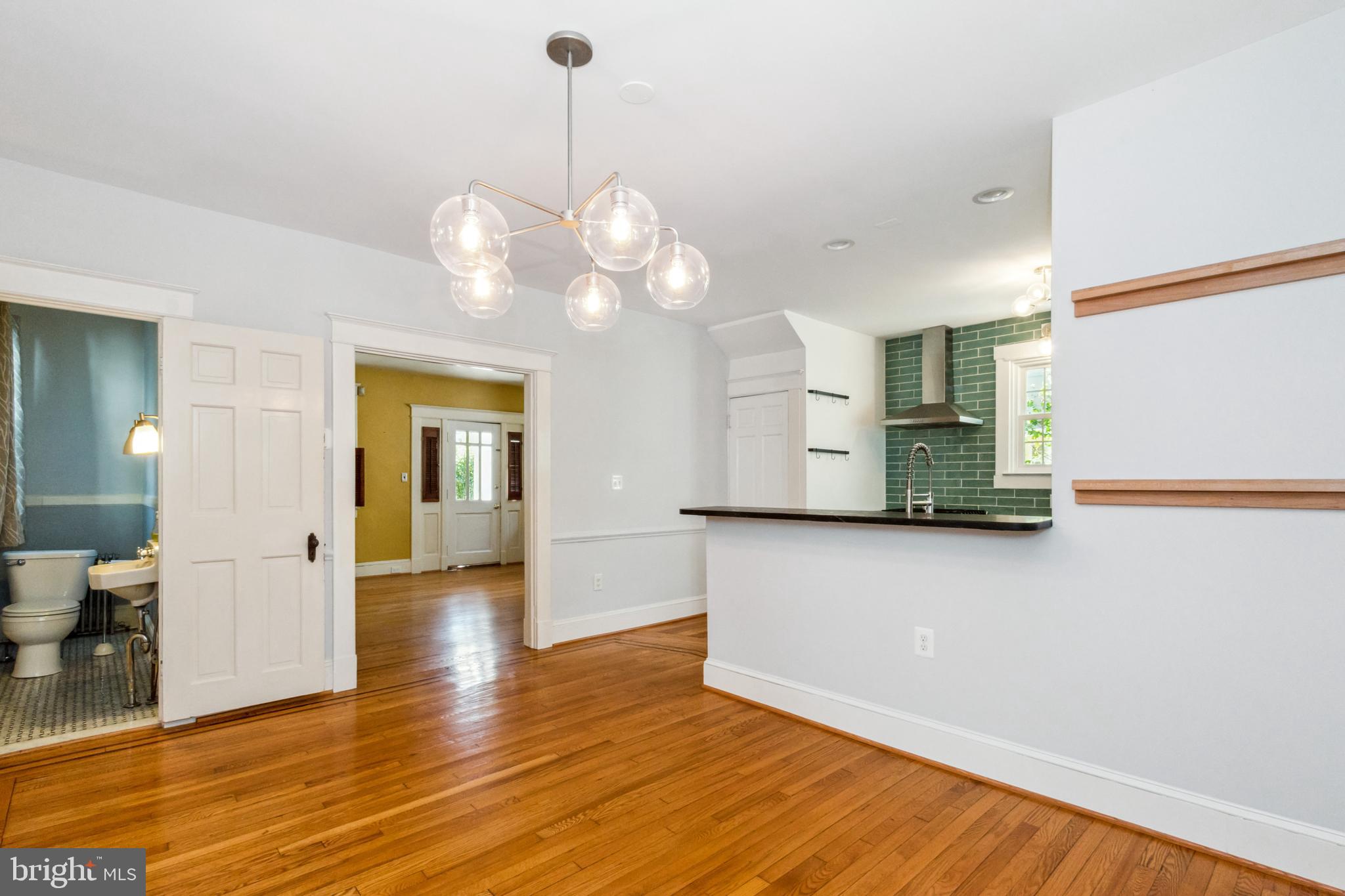 604 Saint Dunstans Rd