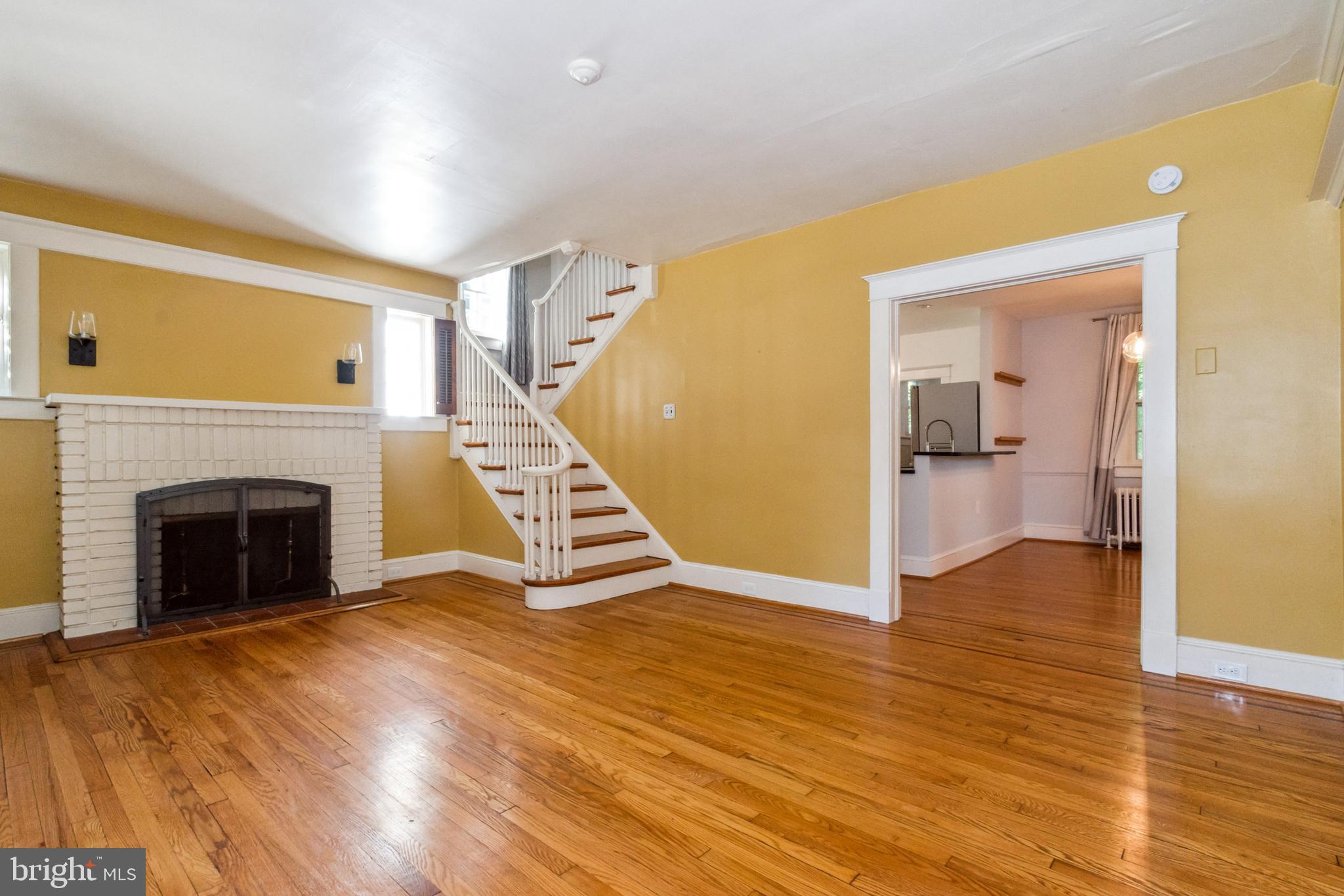 604 Saint Dunstans Rd