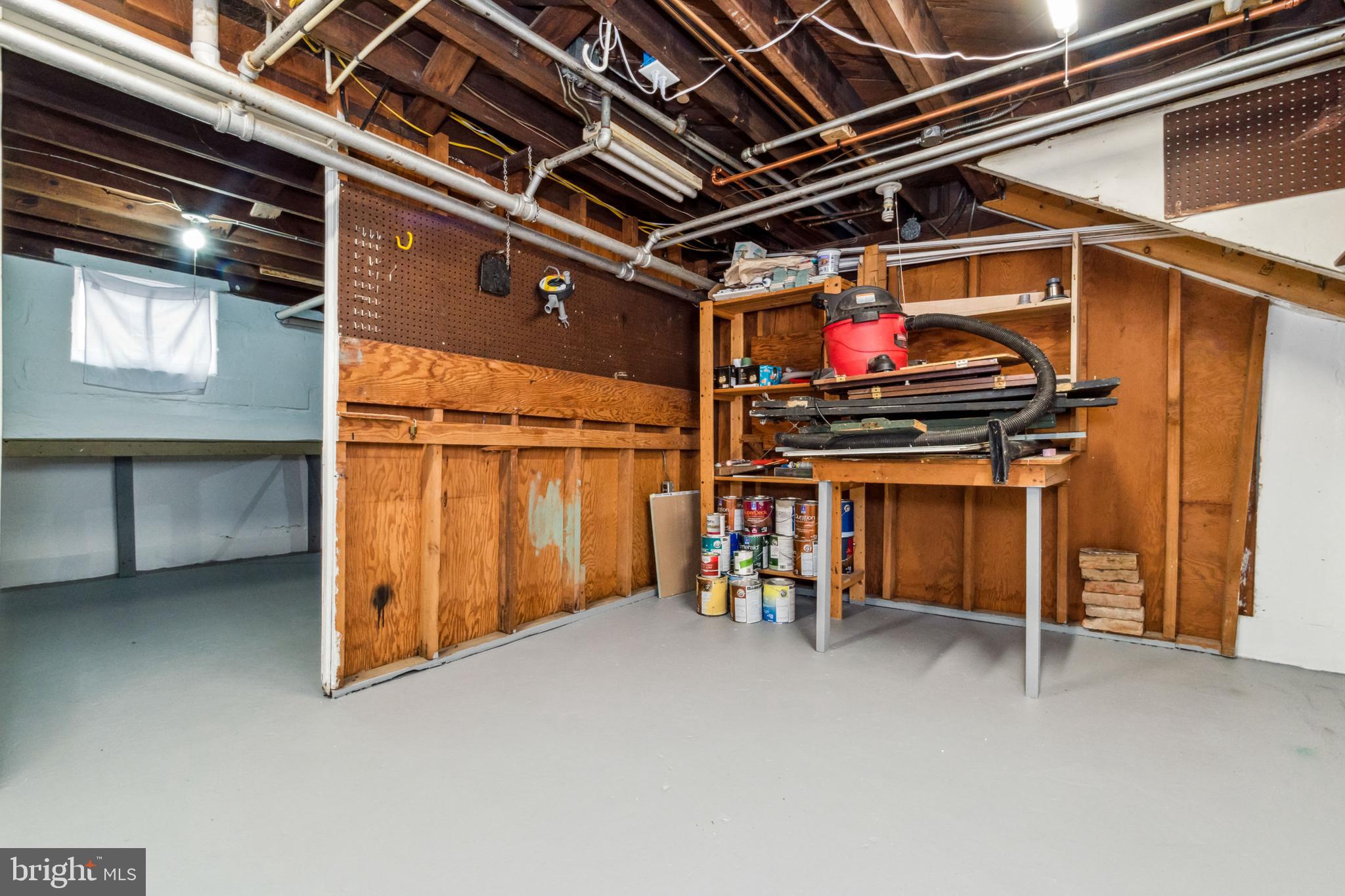 604 Saint Dunstans Rd