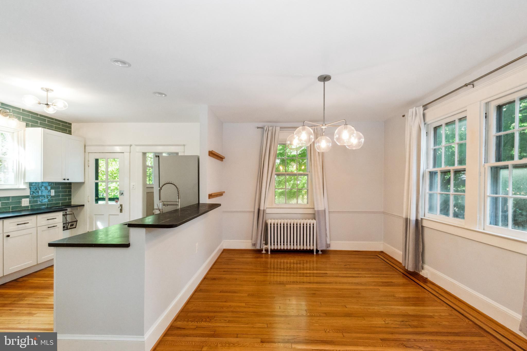 604 Saint Dunstans Rd