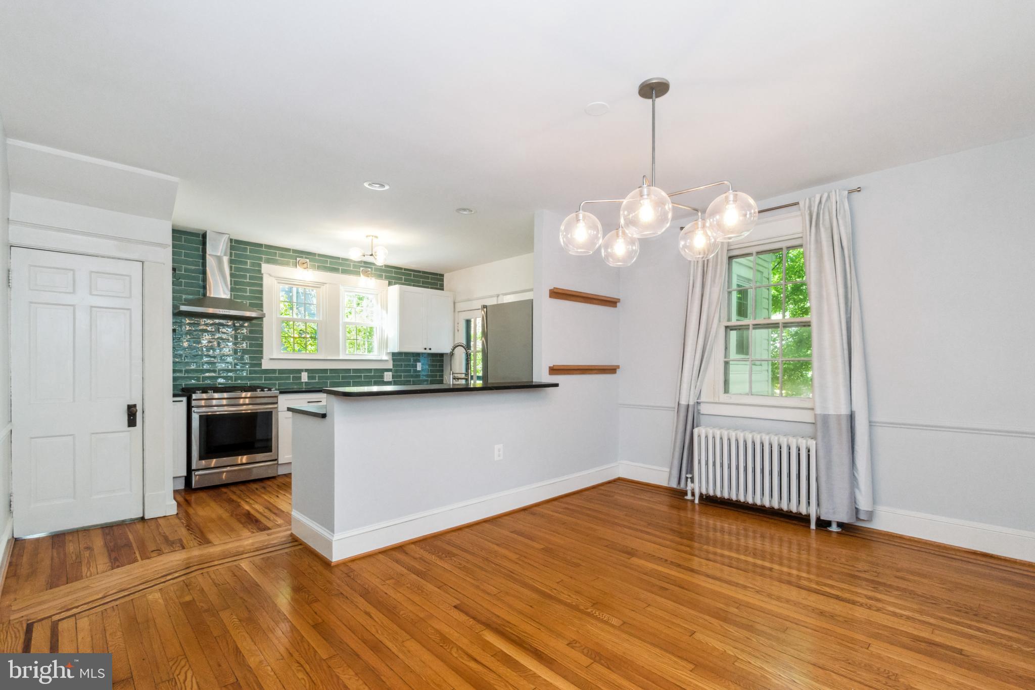 604 Saint Dunstans Rd