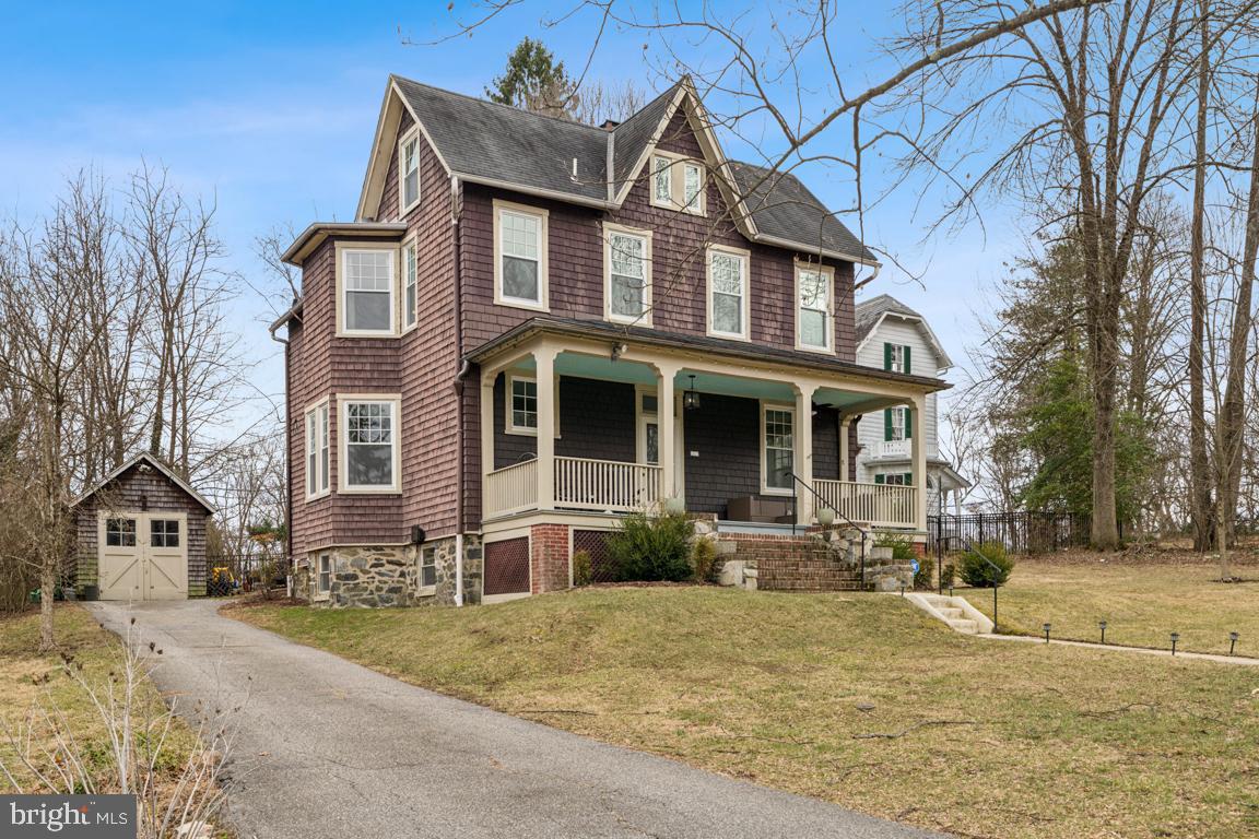 1811 Dixon Rd