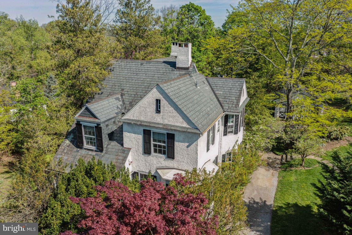 1807 Kenway Rd