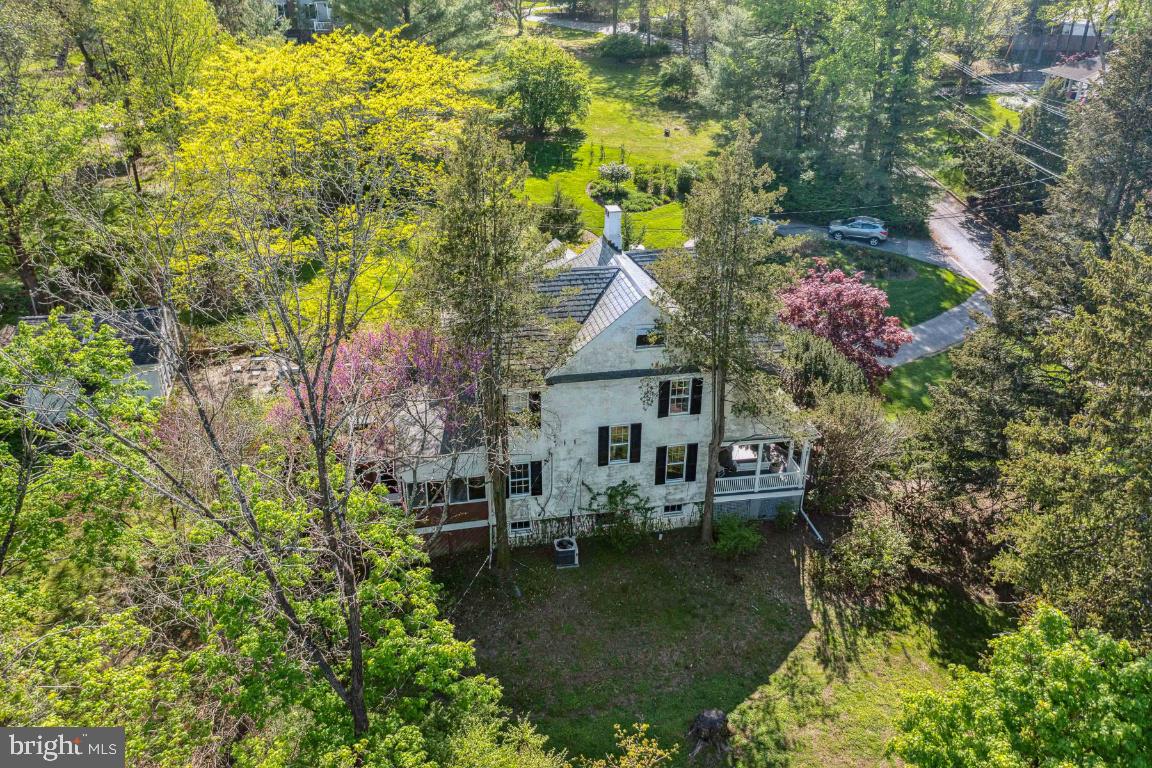 1807 Kenway Rd