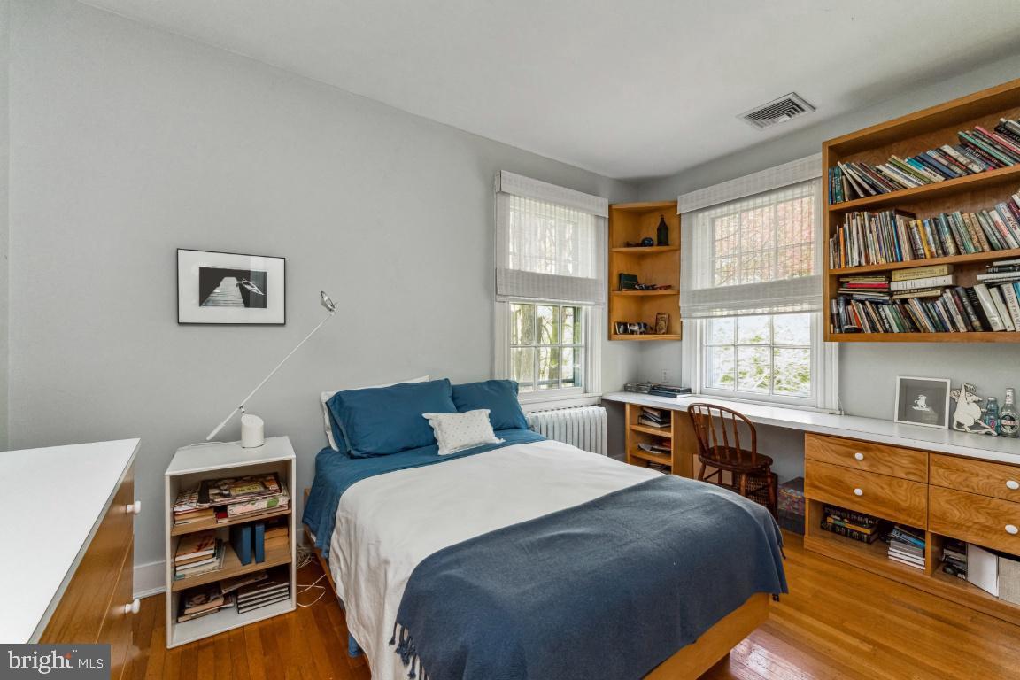 1807 Kenway Rd