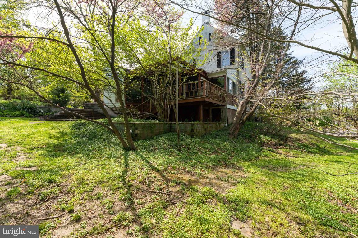 1807 Kenway Rd