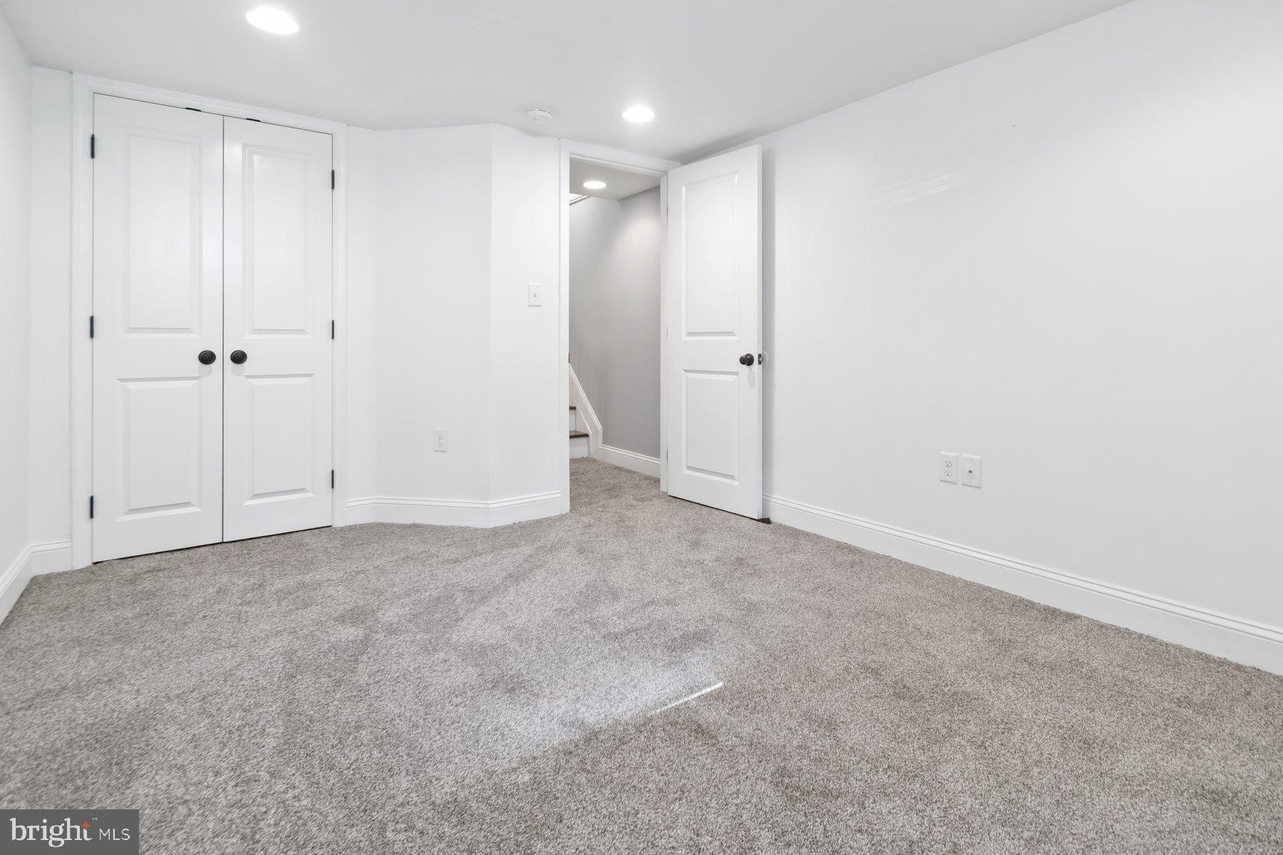 1614 CLARKSON STREET