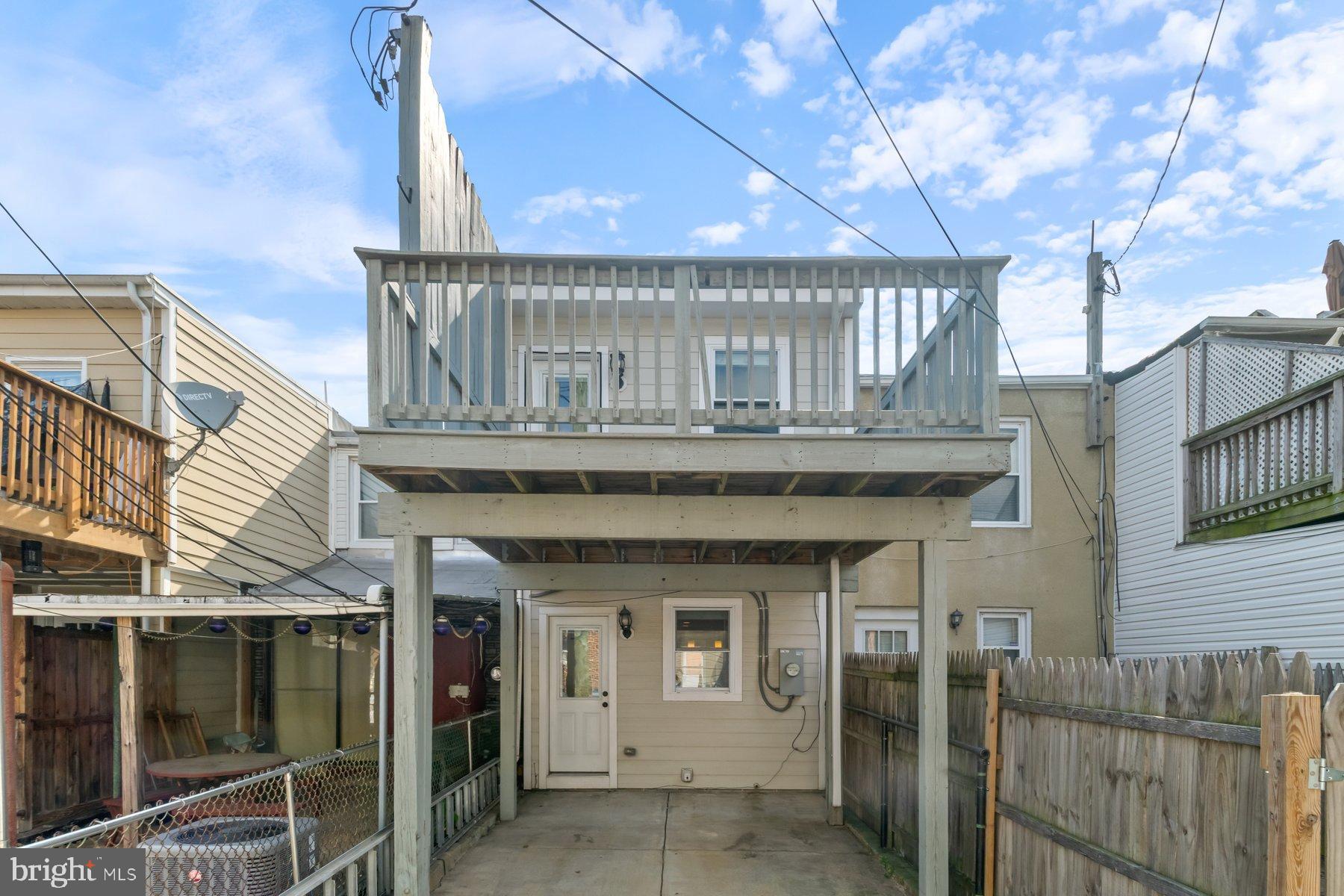 1614 CLARKSON STREET