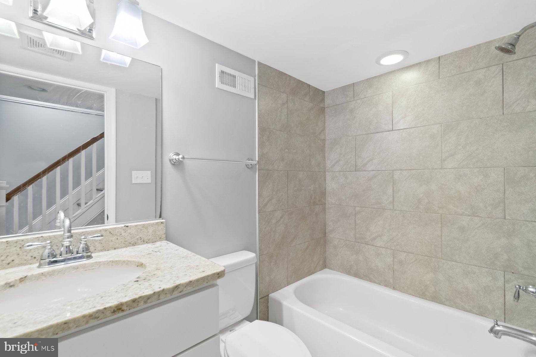 1614 CLARKSON STREET