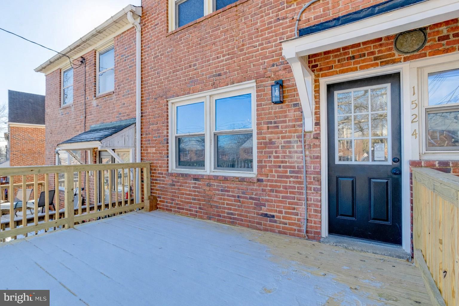 1524 RAMBLEWOOD ROAD