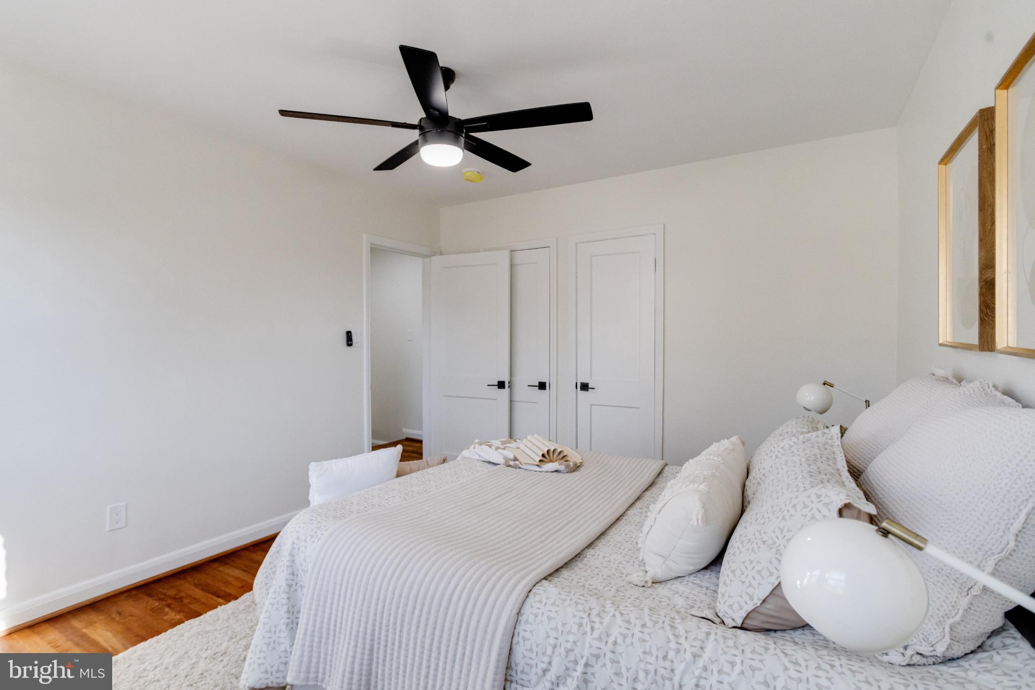 1524 RAMBLEWOOD ROAD