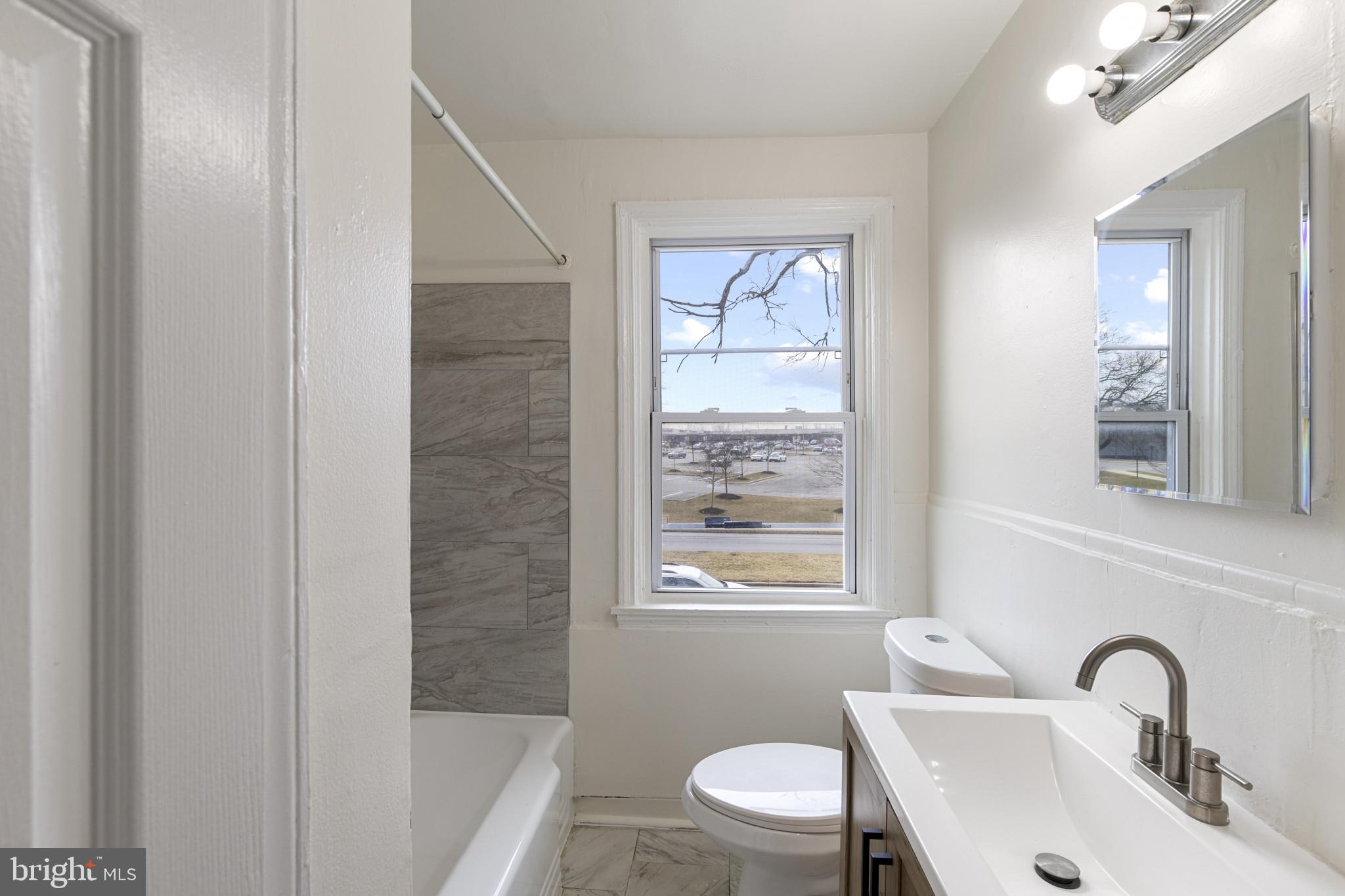 3902 ERDMAN AVENUE 2