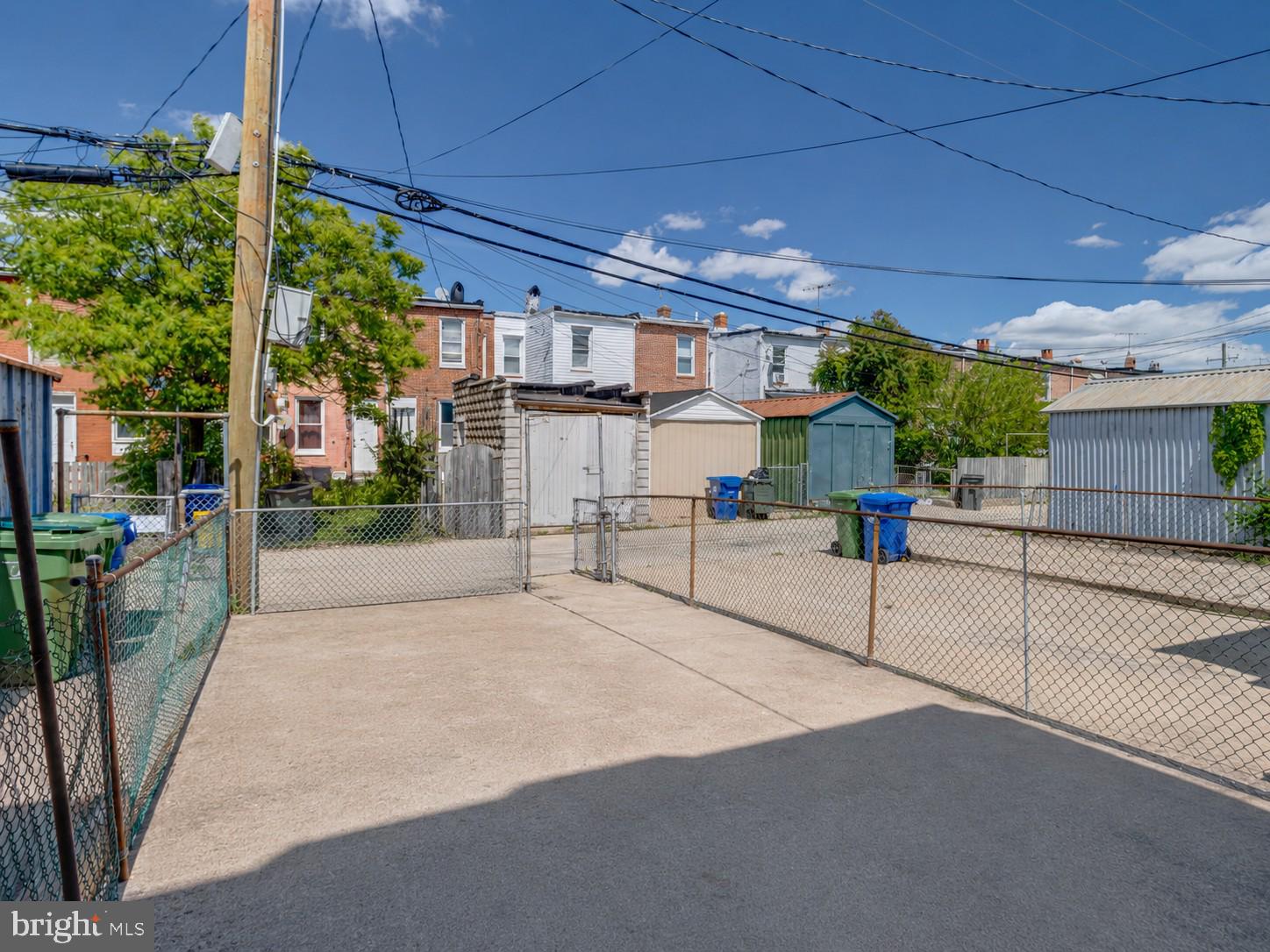 2842 MAYFIELD AVENUE