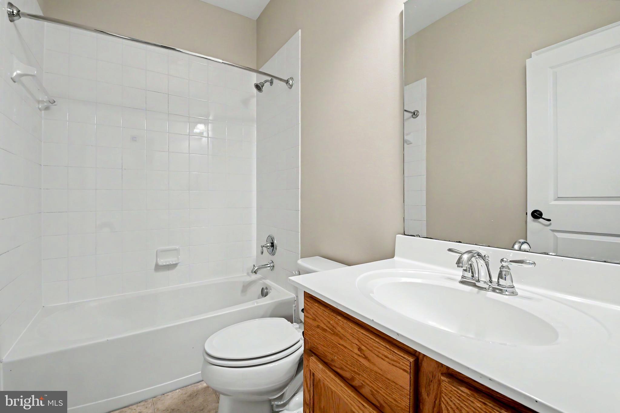 5338 WYNDHOLME CIRCLE 3