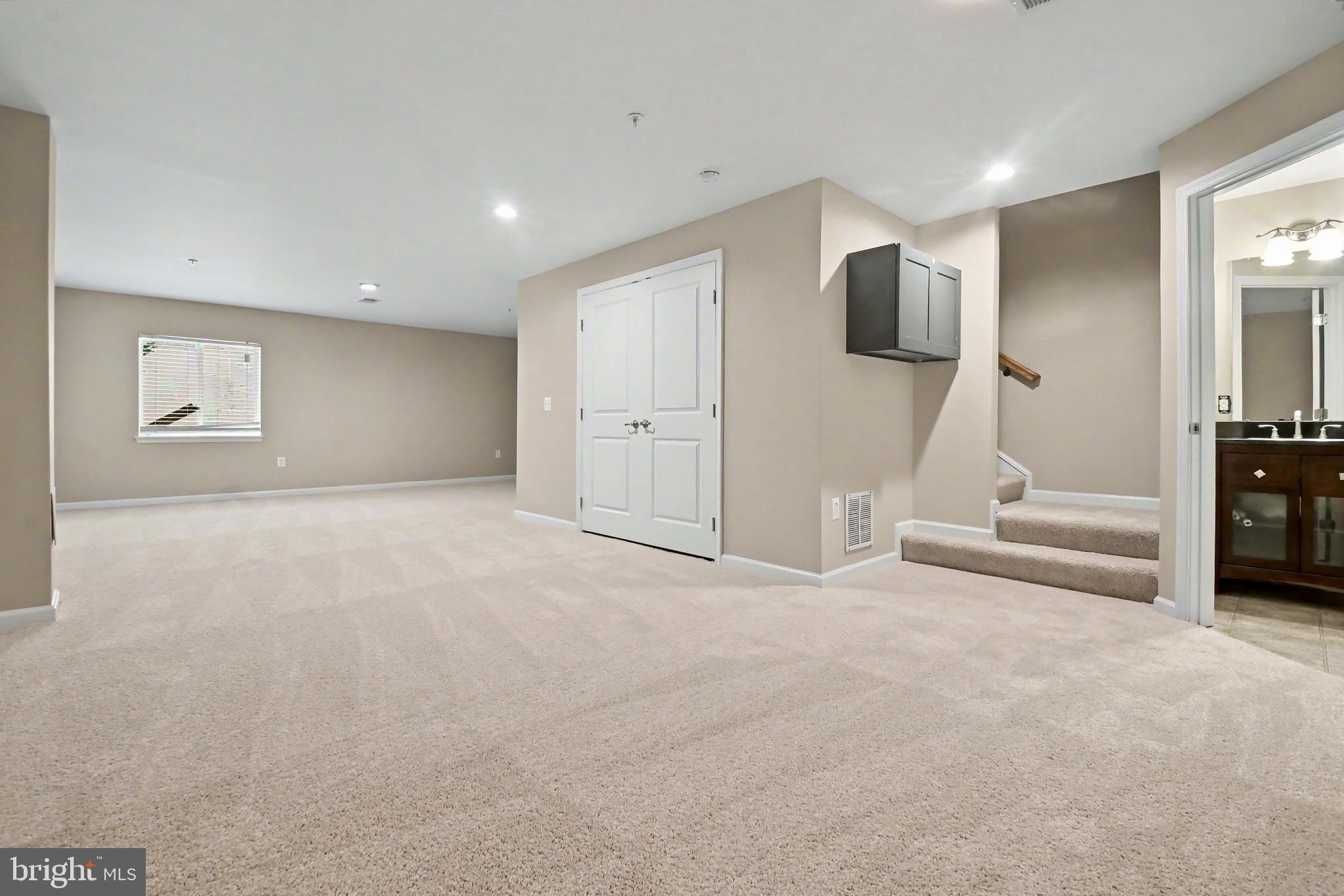 5338 WYNDHOLME CIRCLE 3