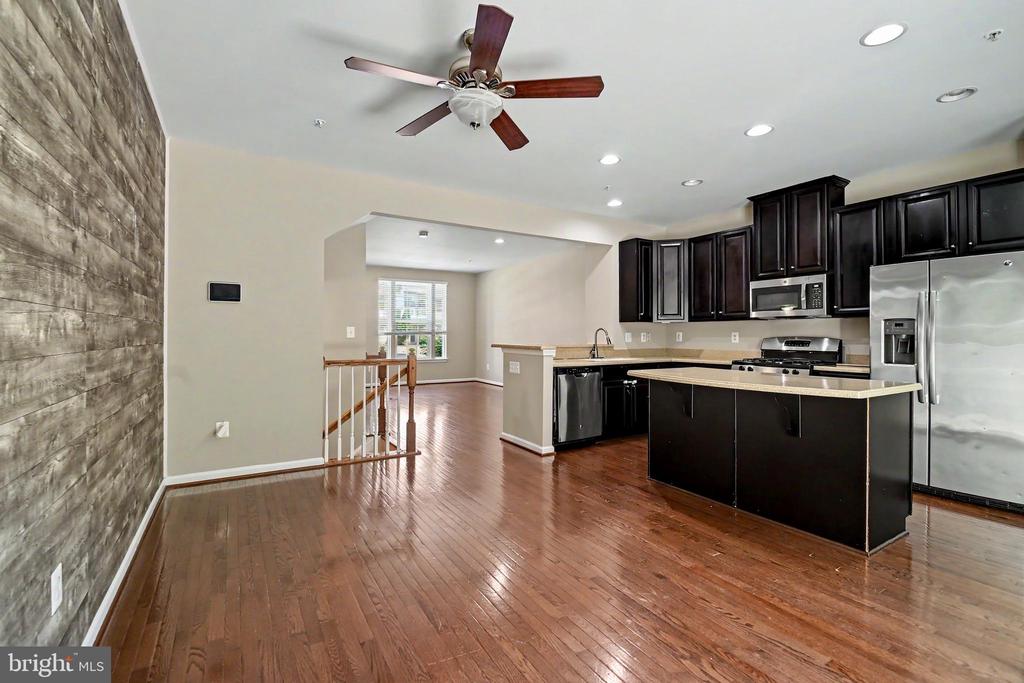 5338 WYNDHOLME CIRCLE 3