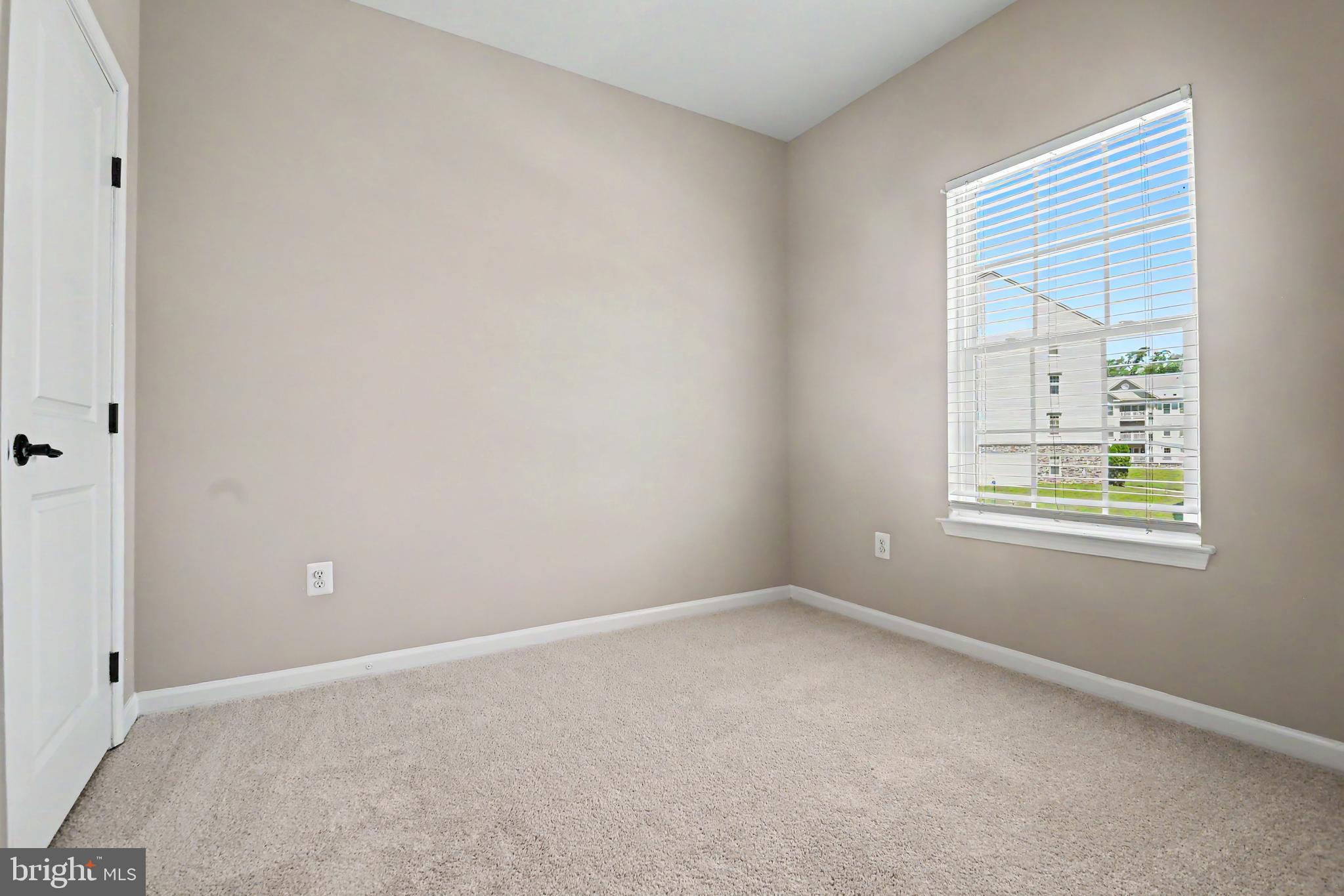 5338 WYNDHOLME CIRCLE 3
