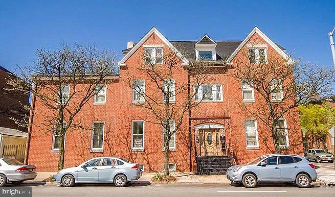2 S PATTERSON PARK AVENUE Unit: 2