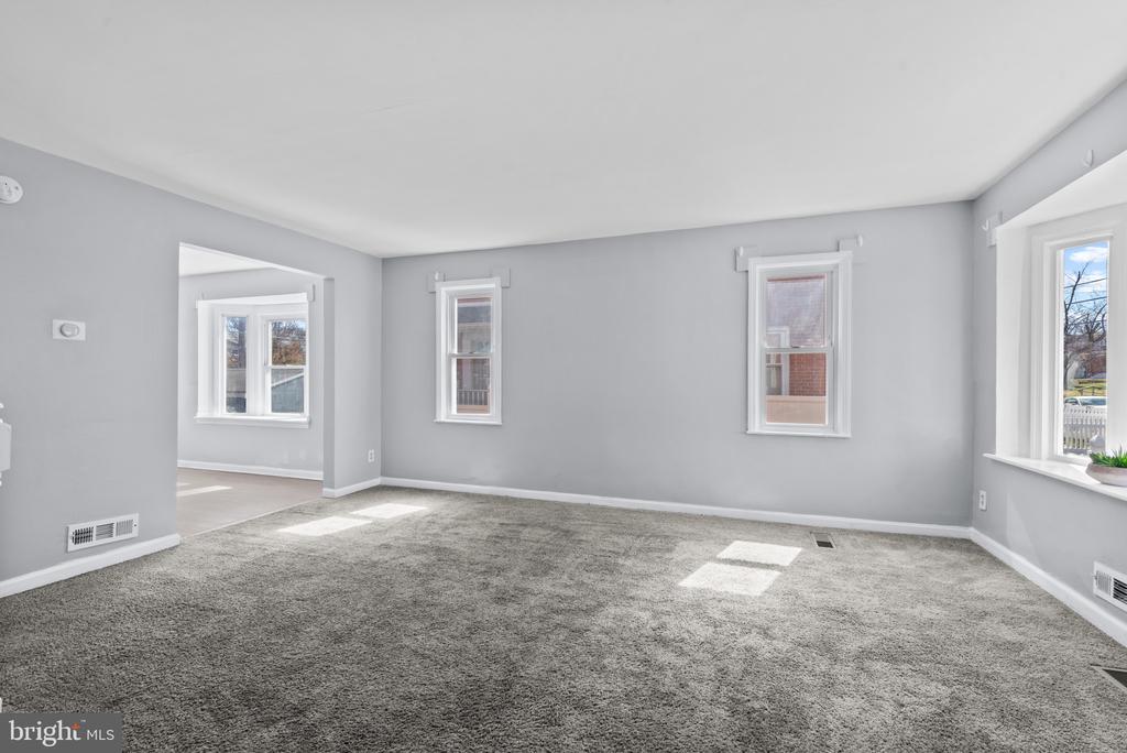328 Stemmers Run Rd