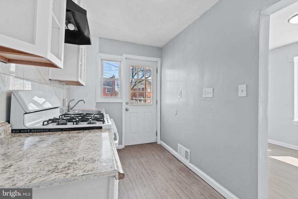 328 Stemmers Run Rd
