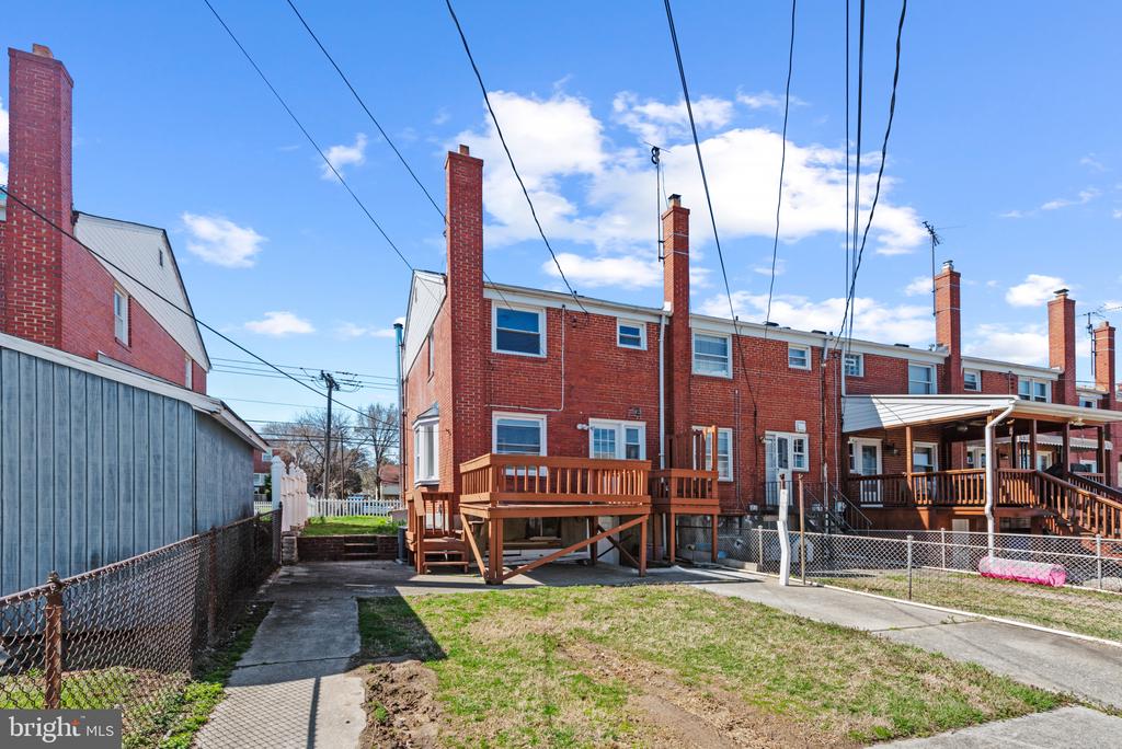 328 Stemmers Run Rd
