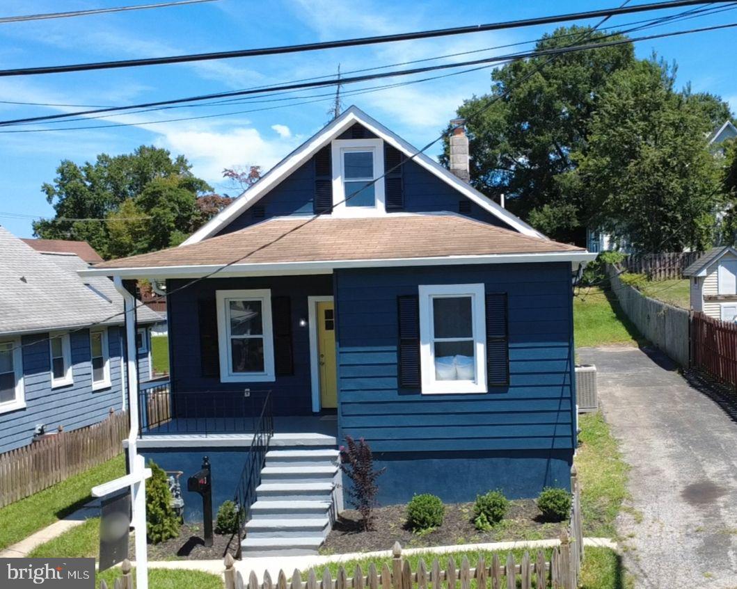3 Greenwood Ave