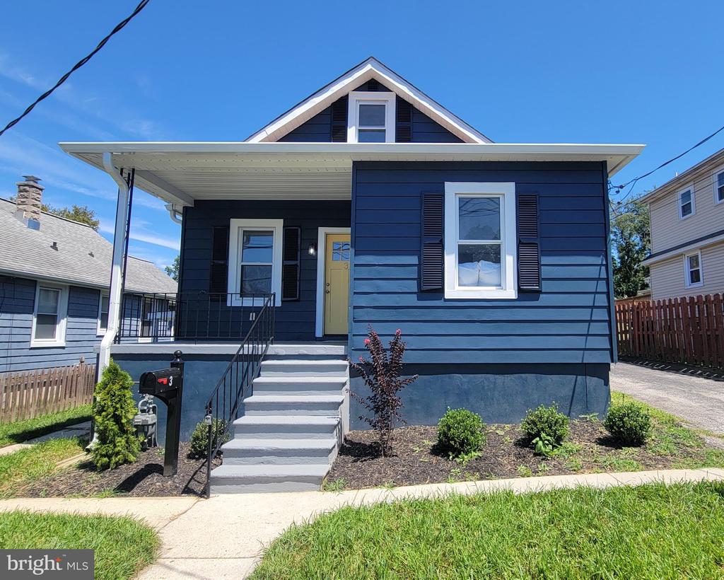 3 Greenwood Ave
