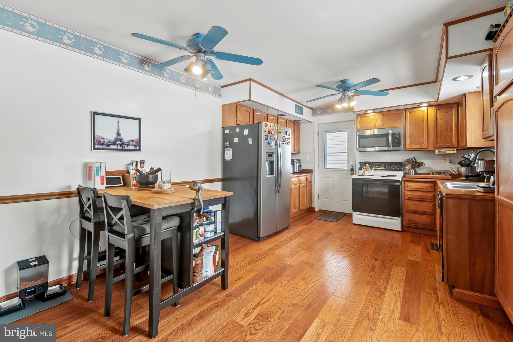 606 HARBOUR OAK DRIVE