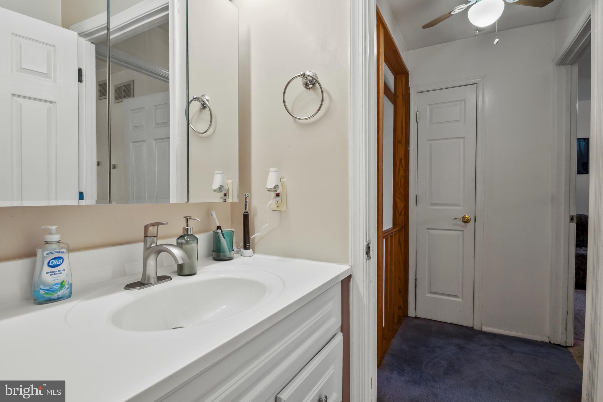 606 HARBOUR OAK DRIVE