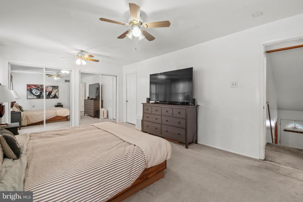 606 HARBOUR OAK DRIVE
