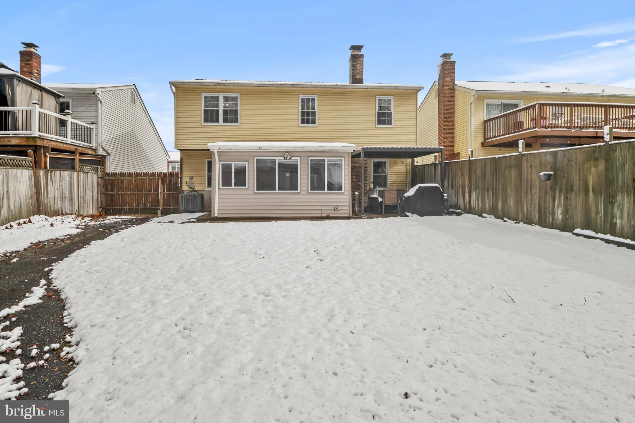 606 HARBOUR OAK DRIVE