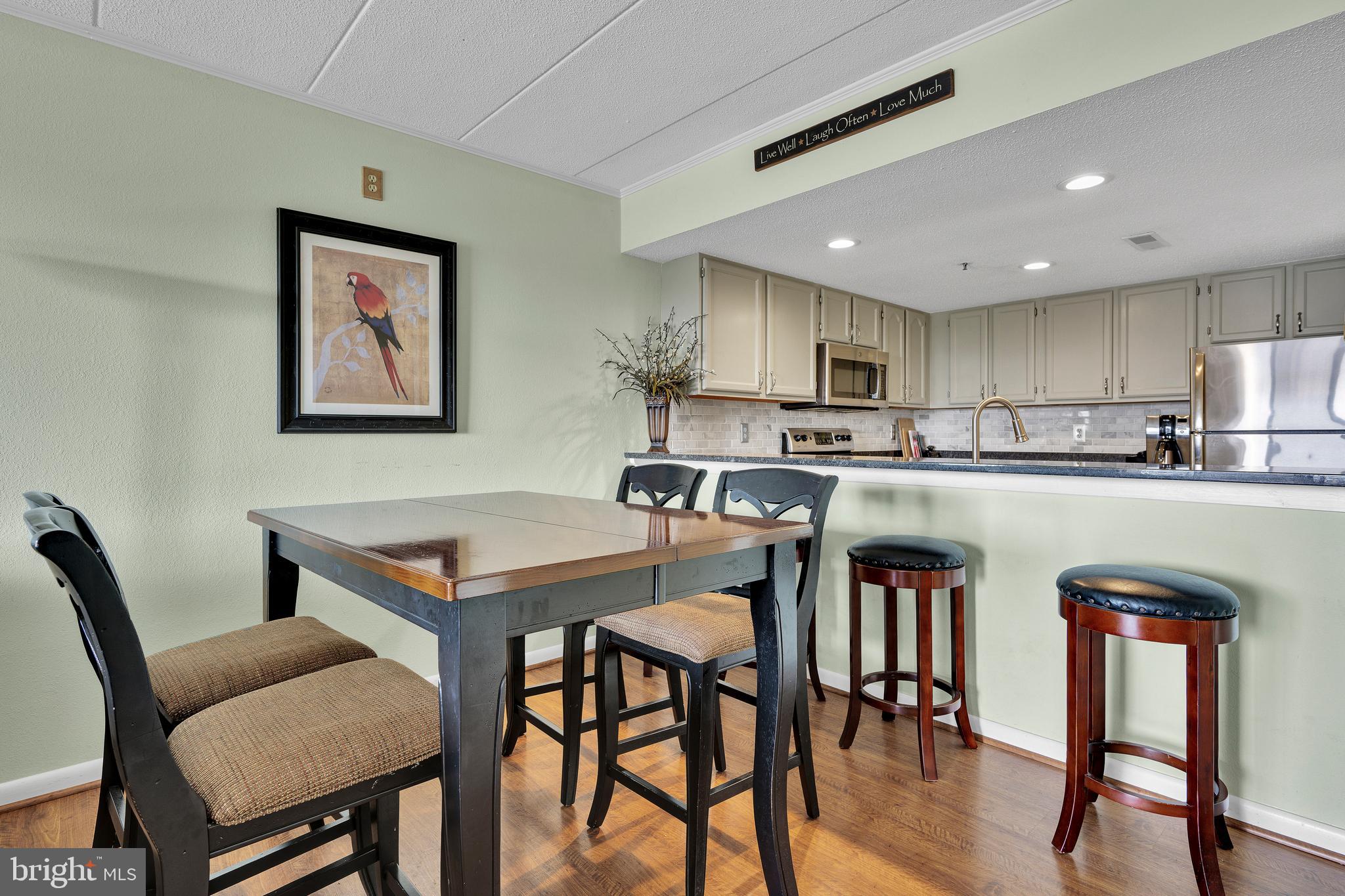 7901 COASTAL HIGHWAY C40303