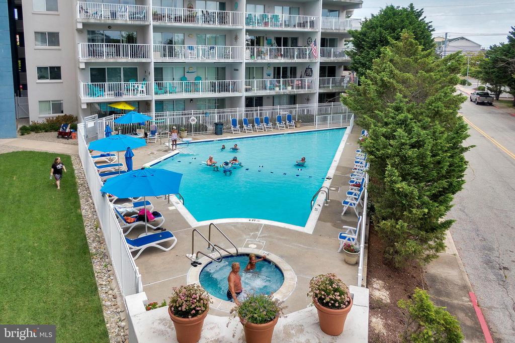 7901 COASTAL HIGHWAY C40303
