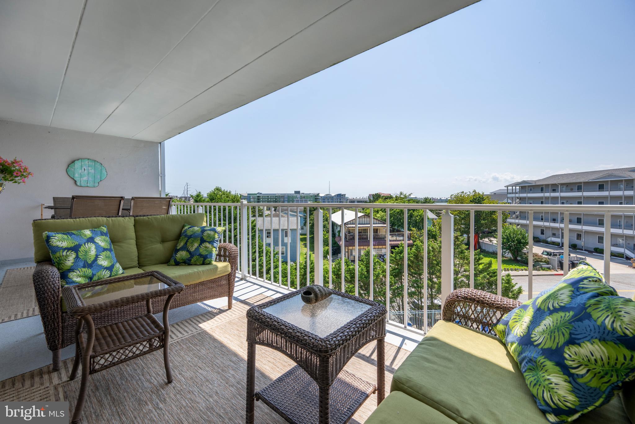 7901 COASTAL HIGHWAY C40303