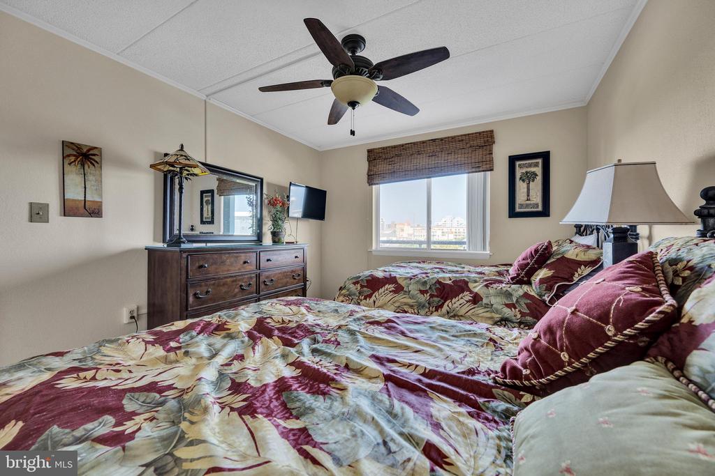 7901 COASTAL HIGHWAY C40303