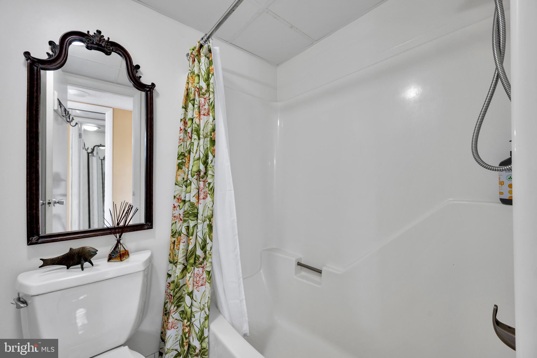 7901 COASTAL HIGHWAY C40303